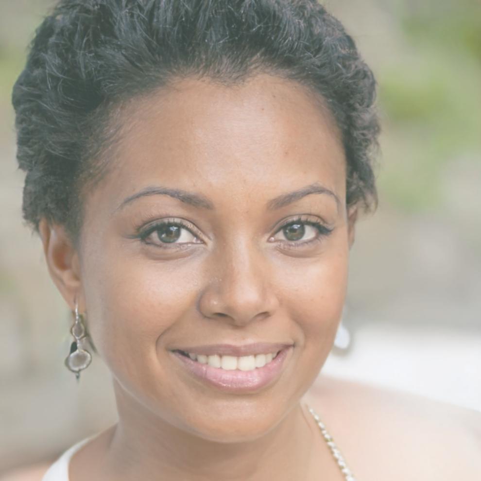 Retrato profesional de Nerea Zabala, instructora de análisis financiero